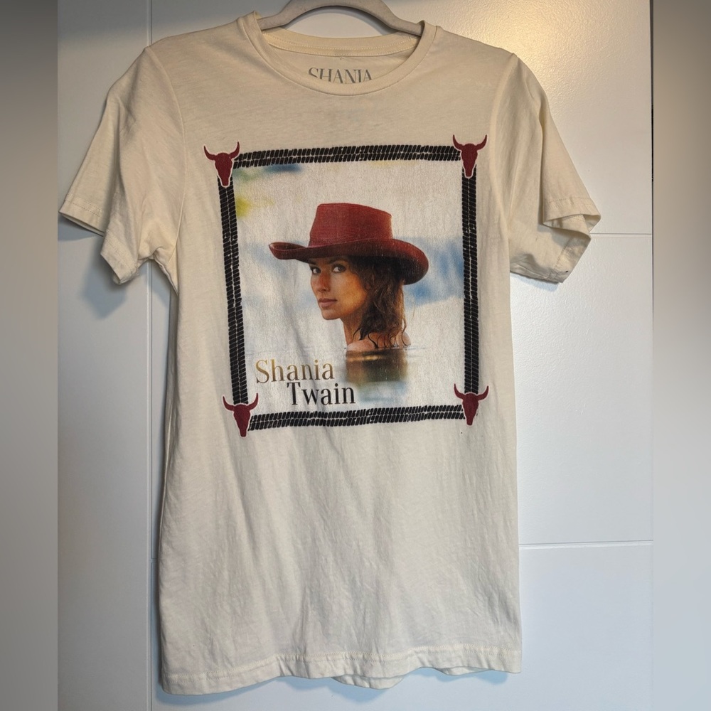 Shania Twain Graphic Tee